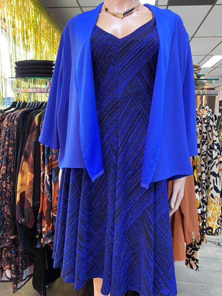 0d31c83e-a86f-423f-b70f-03b6f7bacf71